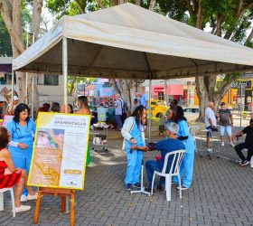 Programação especial do Agosto Dourado segue na Praça Central de Santa Bárbara