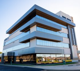 Cidade Saúde supera marca de 10 mil atendimentos e procedimentos no primeiro mês de funcionamento em Santa Bárbara