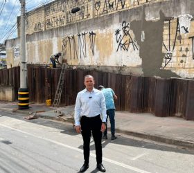 Everton Ferreira acompanha início dos reparos em muro que mantém alça do viaduto Barroca Funda interditada