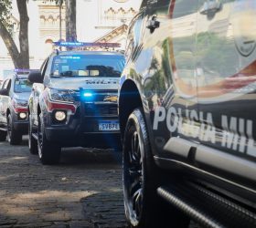 Motoboys cercam suspeito e ajudam PM a prender homem após roubo de moto em Valinhos