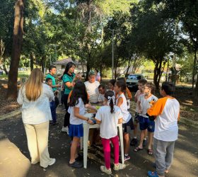 Limeira promove trilha ecológica para conscientizar estudantes sobre proteção animal