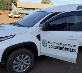 Cordeirópolis recebe novo veículo para funerária municipal