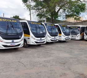 Transporte escolar de Limeira começa a operar com frota mais nova nesta segunda