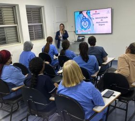 Hospital Municipal de Americana promove treinamento para reforçar a segurança na administração de medicamentos
