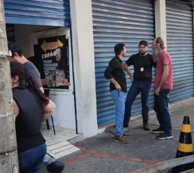 Operação “Bar do Tráfico” prende três suspeitos de vender drogas em bar no bairro Alto, em Piracicaba
