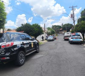 Veículo clonado é apreendido em Americana; seis pessoas são conduzidas à DIG