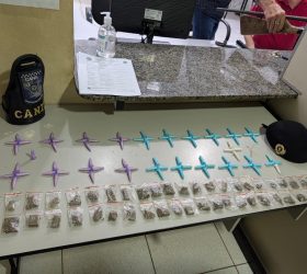 Canil da GCM apreende drogas escondidas em área verde do Residencial Olindo de Lucca em Limeira