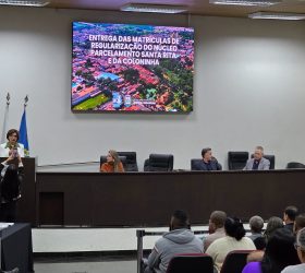Prefeitura de Cordeirópolis entrega matrículas de casas da Coloninha e do Santa Rita