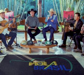 Neste domingo, o Viola Brasil promete uma edição especial na tela da RFTV!
