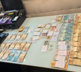 Operação contra lavagem de dinheiro do jogo ilegal cumpre mandados em Campinas e apreende mais de R$ 63 mil