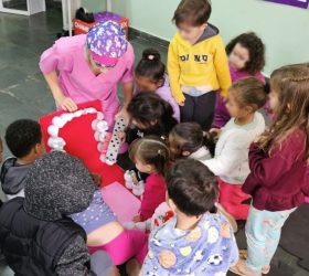 Programa Saúde na Escola leva orientações de higiene bucal a estudantes de Limeira