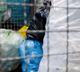Alvo de críticas, coleta de lixo em Piracicaba vira tema de requerimento e falas de vereadores
