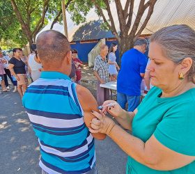 Vacinação Itinerante estará em duas festividades neste fim de semana em Limeira
