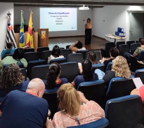 Servidores municipais de Iracemápolis participam de treinamento sobre Gestão Documental