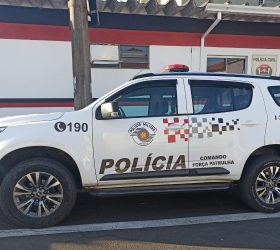 Homem é preso por cárcere privado, ameaça e tráfico de drogas em Limeira