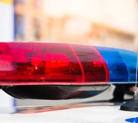 Motorista embriagada causa acidente com moto e caso termina com prisões por ameaça e desacato em Limeira