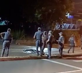Motociclista morre após acidente na rotatória do Jardim Ipiranga, em Limeira