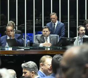 Carlos Moura