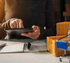 Dia do Consumidor: data para celebrar direitos também exige atenção de empresas e clientes